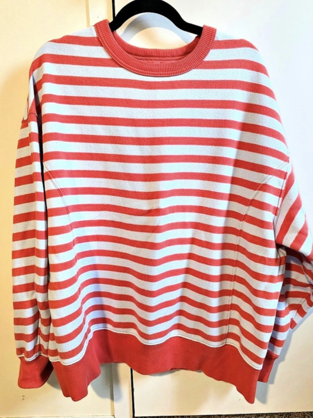 Aerie Striped Crewneck Sweatshirt in Red & Light Blue Stripes, Medium